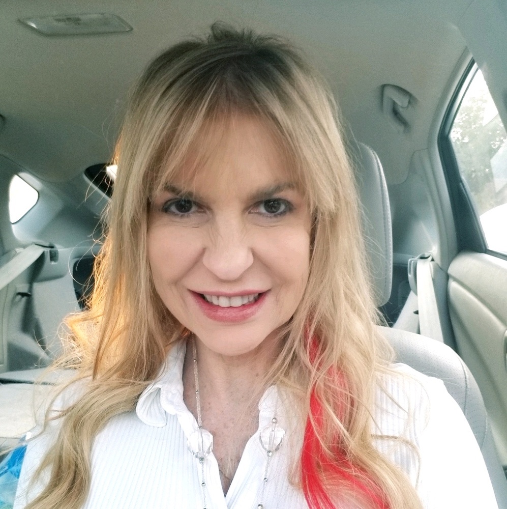 Meet your Posher, Christi